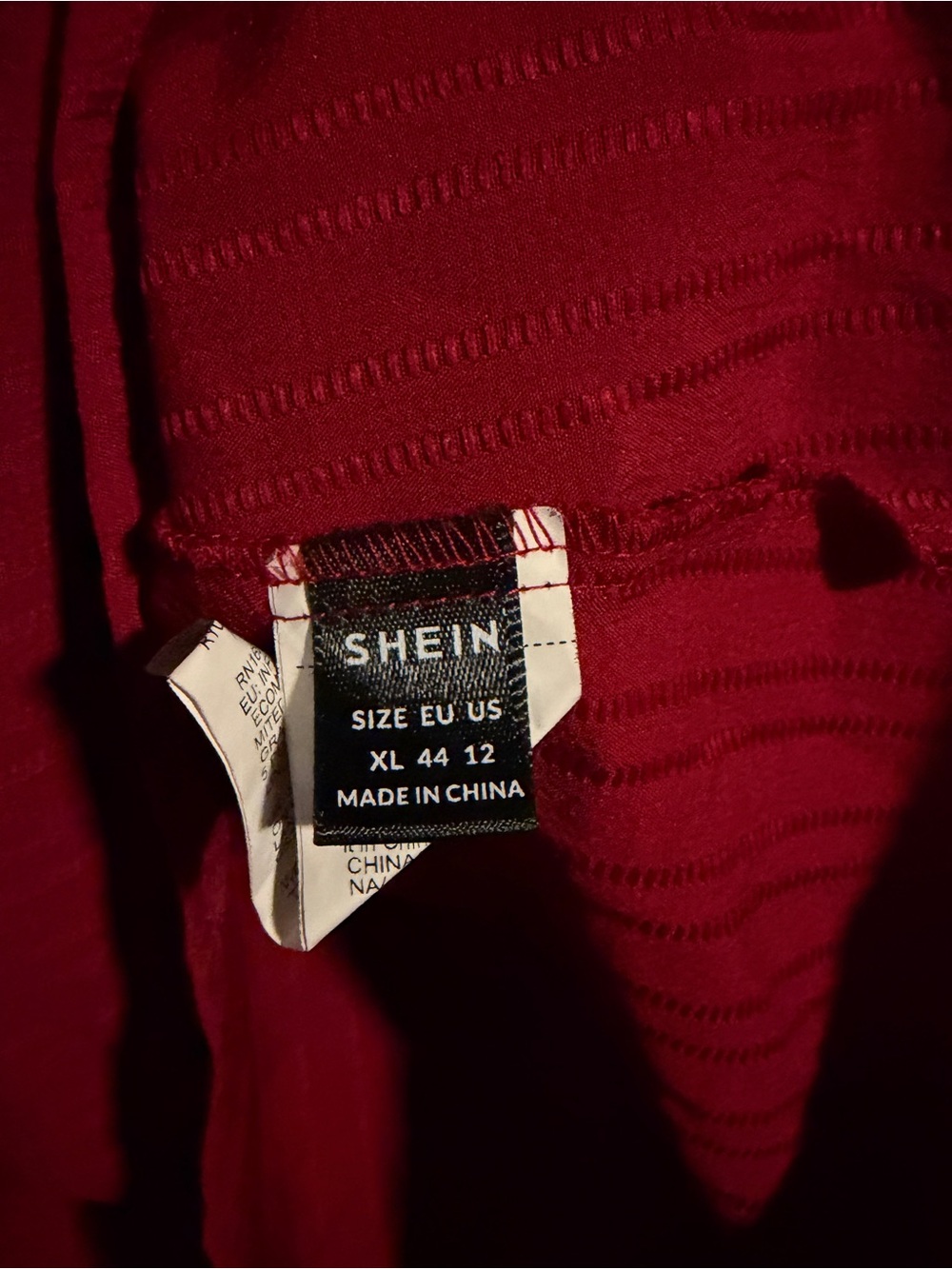 SHEIN Deep Red/Maroon Ribbed Halter Top - Picture 3 of 3